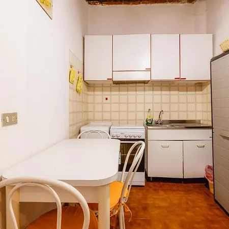 Graziosa Nel Centro Di Appartamento *