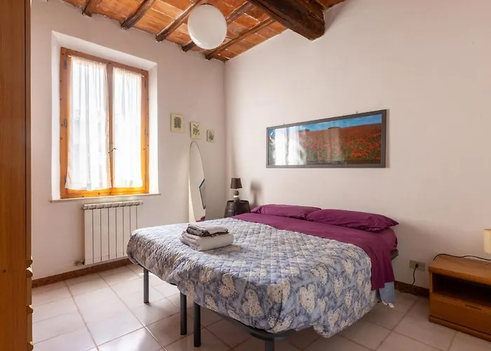 Graziosa Nel Centro Di Apartment