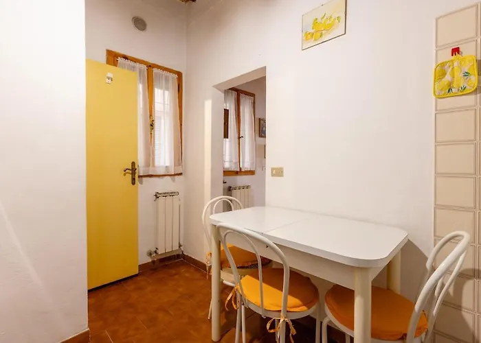 Graziosa Nel Centro Di Apartment